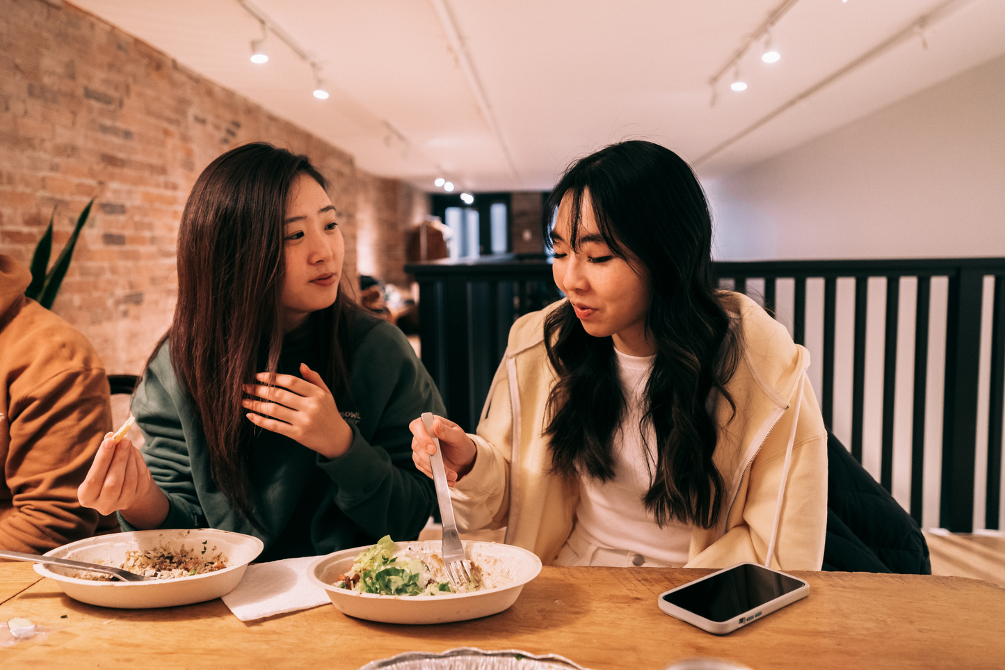 BURRITO SQUAD ZIP-UP - CREAM